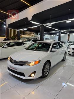 تۆیۆتا کامری